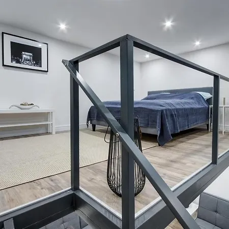 Sir Lancelot With A/c Apartamento